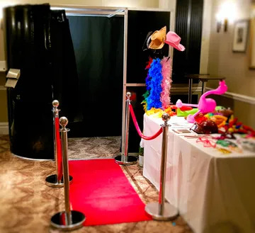 What Are the Favourite Photo Booth Props? Know Before You Hire a Photo Booth